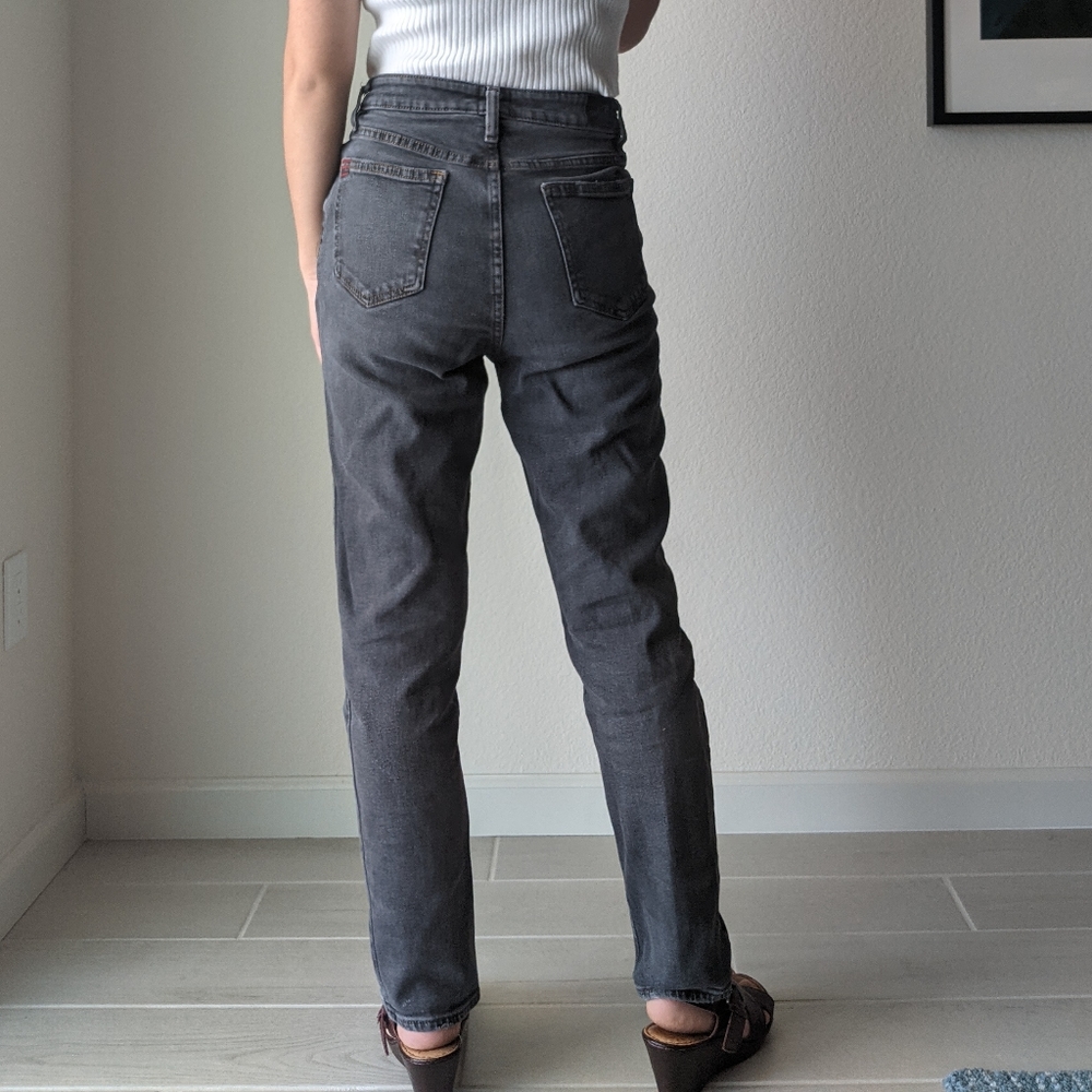 BDG Gray High-Rise Girlfriend Jeans 29 Waist